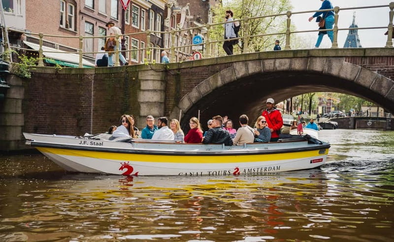 Amsterdam: Open Boat Canal Cruise (with Free Spritz Option) - Picking your departure points: Leidsebosje 2, Damrak 22, or Stromma Canal Tours