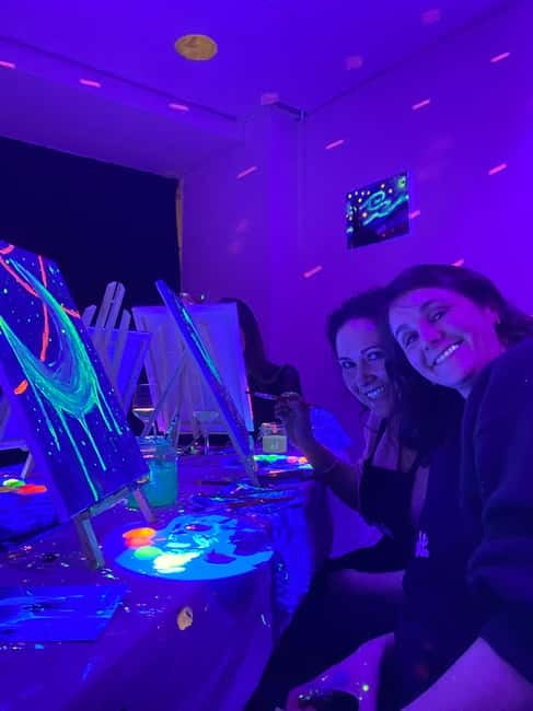 Amsterdam: Paint and Sip in the Dark at Rembrandt van Wine - Key highlights you will feel right away