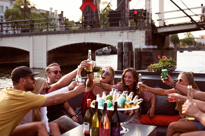 Amsterdam Private BBQ and Drinks Cruise With Onboard Chef - A two-hour private BBQ cruise that actually makes sense