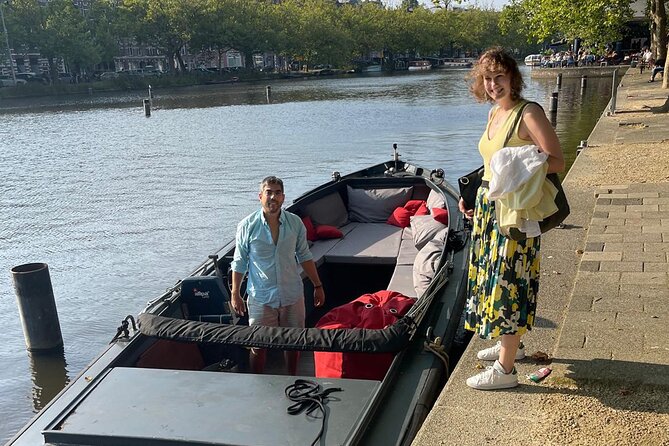 Amsterdam Private Boat Tour With Drinks - EN ES FR - Price and value: $414.22 per group is the real math to check