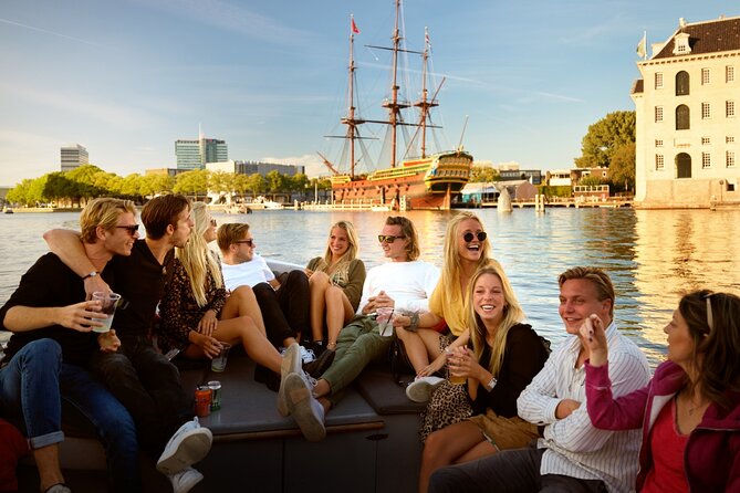 Amsterdam Private Boat Tour with Unlimited Drinks - Meeting at Oosterdokskade 8, the logistics that make days easier