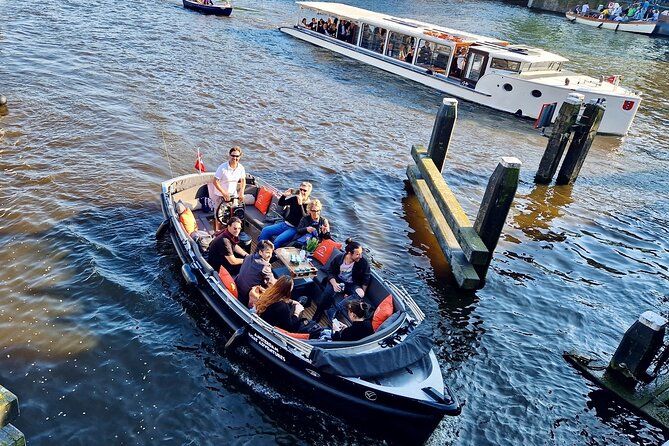 Amsterdam Private Canal Cruise – 90 Minutes through the Old City - Price and value: what $361.44 really buys you