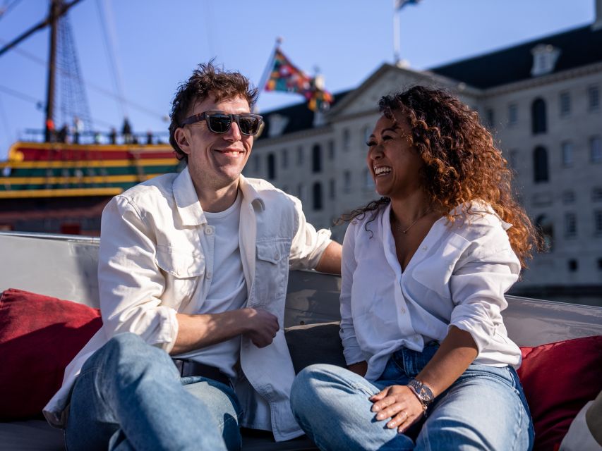 Amsterdam: Private Canal Cruise with Drinks and Snacks - Booking a private boat cruise in Amsterdam, what that really changes