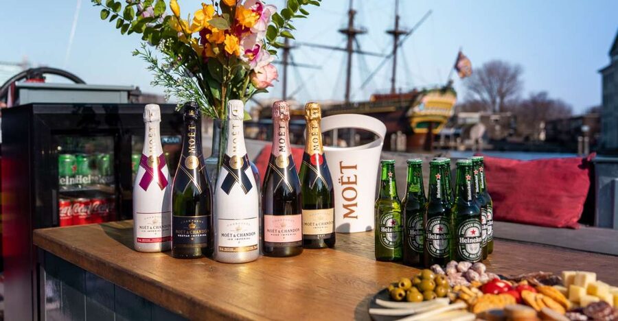 Amsterdam: Private Canal Cruise with Drinks and Snacks - The canal route you can expect: Rijksmuseum to the skinny bridge