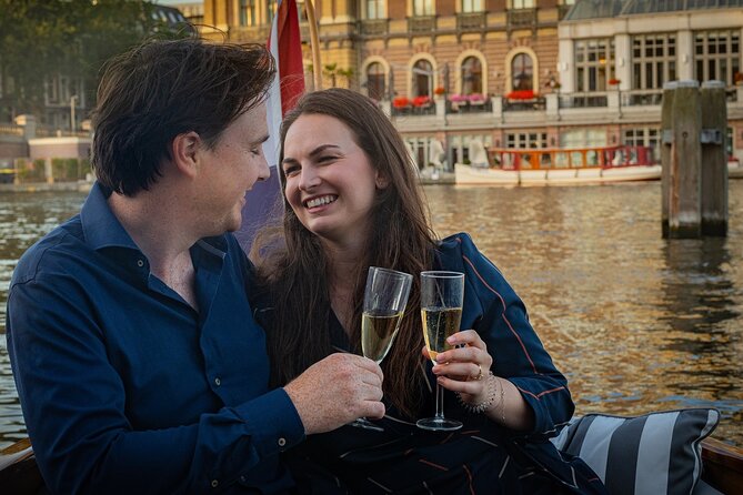 Amsterdam Private Dinner Cruise incl Drinks & 2-course Dinner 2hr - Should you book this Amsterdam private dinner cruise?