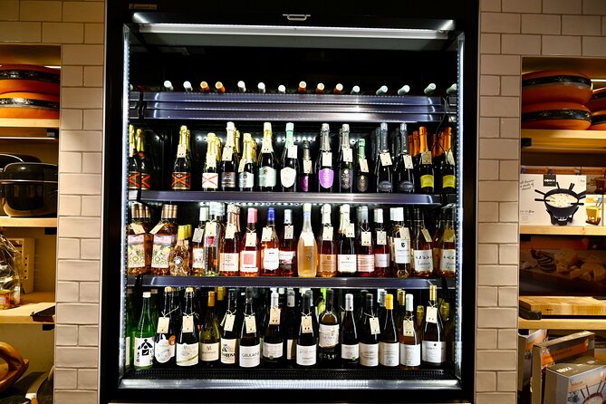 Amsterdam Private Food & Drinks Tour by UNESCO Canals & Jordaan - The 4-hour structure, and why the start time changes what you can eat