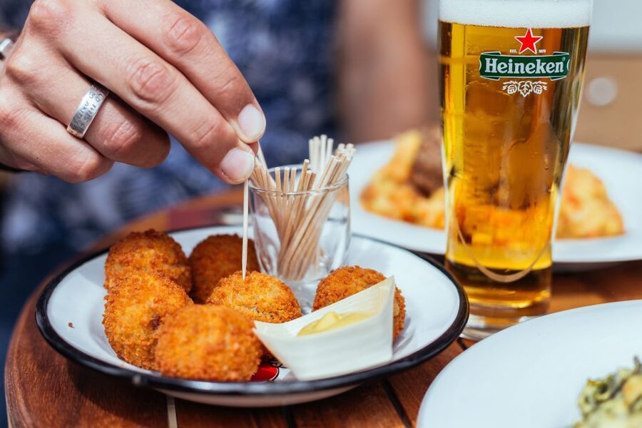 Amsterdam: Private Food Tour with a Local - Vegetarian Options and Planning Your Appetite