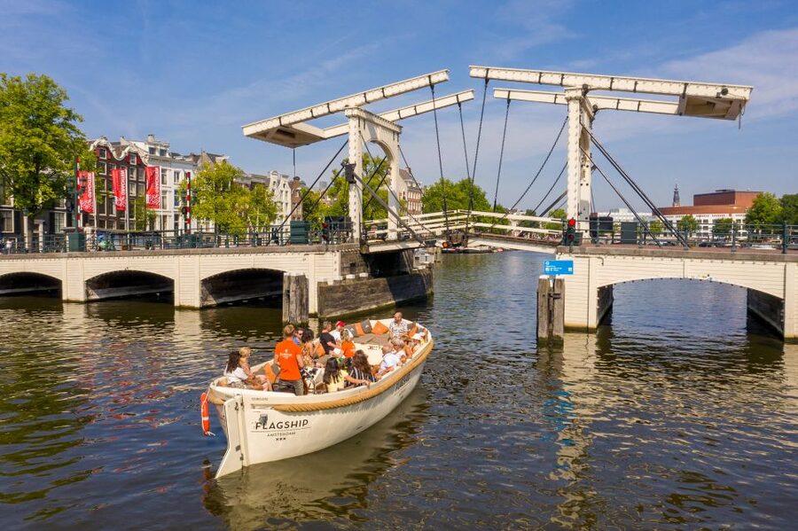 Amsterdam: Private Prosecco Canal Cruise Tour - FAQ