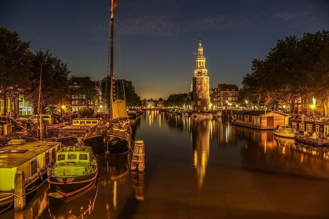 Amsterdam: Private Romantic Evening Canal Cruise + Bubbles/Snacks - Why a private romantic Amsterdam canal cruise works better at night