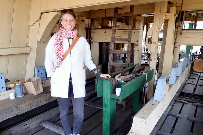 Amsterdam private tour to windmills, cheese farm and villages - Simonehoeve Cheese Farm: Tastings, Clomps, and Family Stories