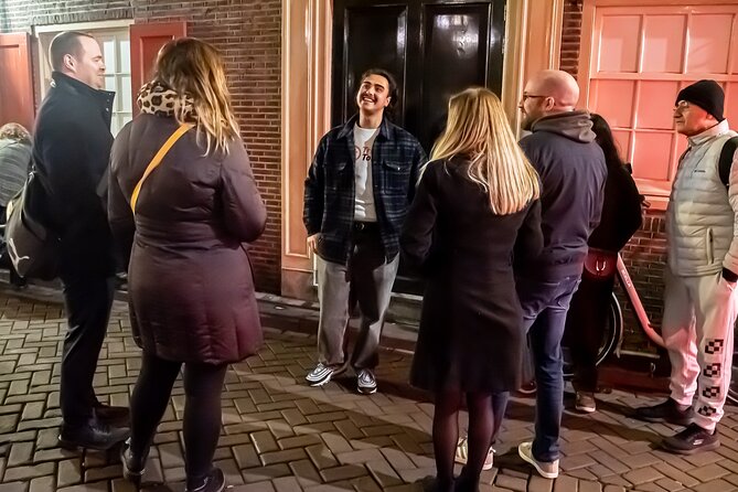 Amsterdam Red Light District and City Center Walking Tour - Pub The Ape (Int Aepjen): The Wooden-Building Story After the 1452 Fire
