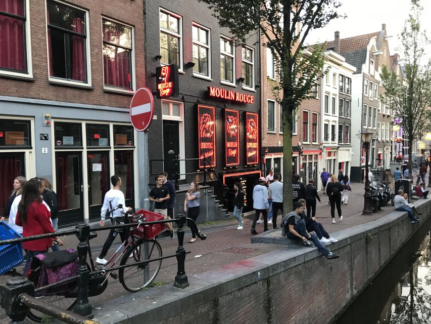 Amsterdam: Red Light District and Local Pub Tour - Key points to know before you go