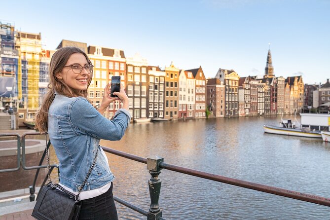 Amsterdam: Red Light District & City Tour (Private tour) - Amsterdam Centraal Photo Moment With a Critical Lens