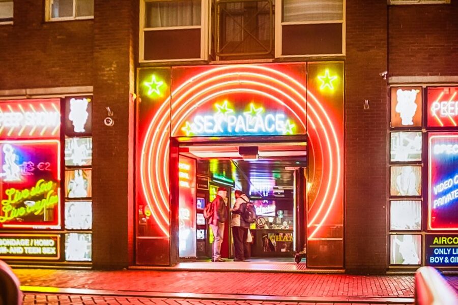 Amsterdam Red Light District & Coffee Shop Tour - Red Light District plus coffee shop culture, not a one-note walk