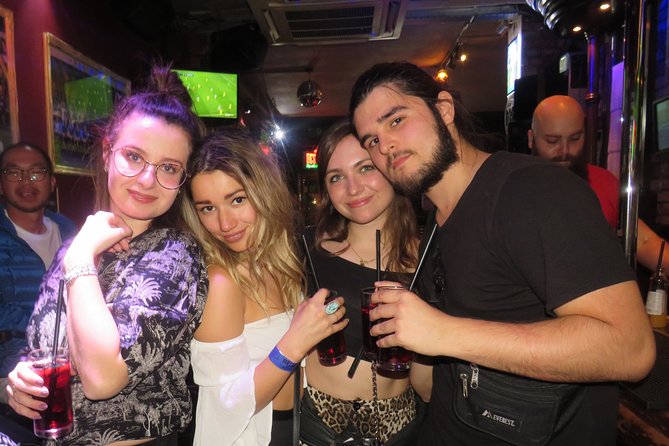 Amsterdam Red Light District Pub Crawl - Dress Code and the 18+ ID Check