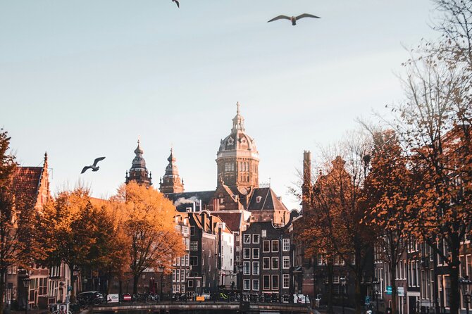 Amsterdam Red-light District Tour for Groups English or German - Price and value: $30.13 for 2 hours that connect several Amsterdam worlds