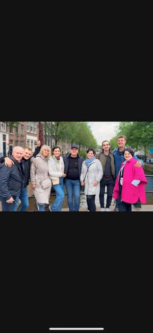 Amsterdam: Red Light District Tour in German - Price and value: what $31 buys you in 2 hours