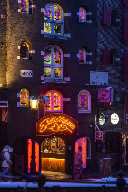 Amsterdam: Red Light District walking tour - Price and Value: Is $33 for Two Hours Worth It?