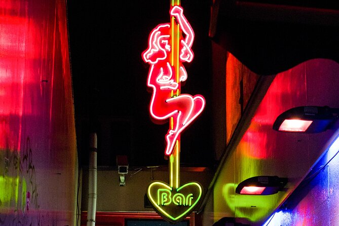 Amsterdam Red Light District Walking Tour in EN/DE/IT/ES - Price, time, and what you actually get for $38.71