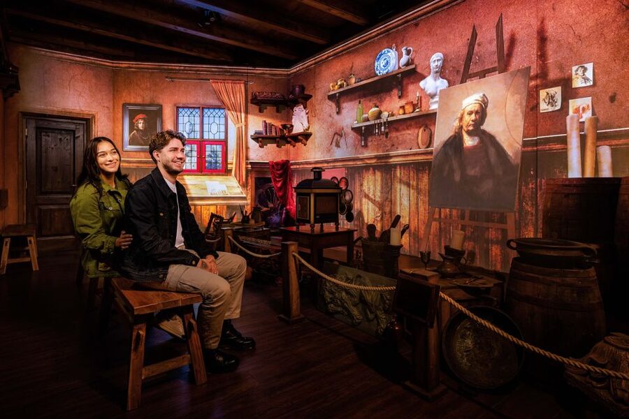 Amsterdam: Rembrandts Immersive Experience Admission Ticket - Who should book this Rembrandt experience?