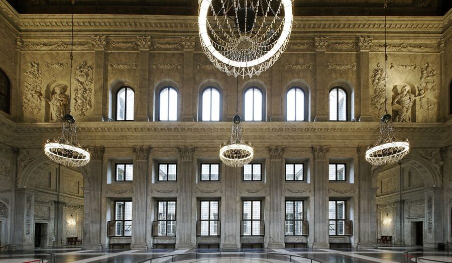 Amsterdam: Royal Palace Entry Ticket + Audio guide - Louis Napoleon Period Furnishings, Clocks, and Chandelier Details