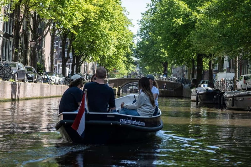 Amsterdam: Self-Drive Boat Rental (5 departure locations) - A 2-hour rental that works only if you pace it