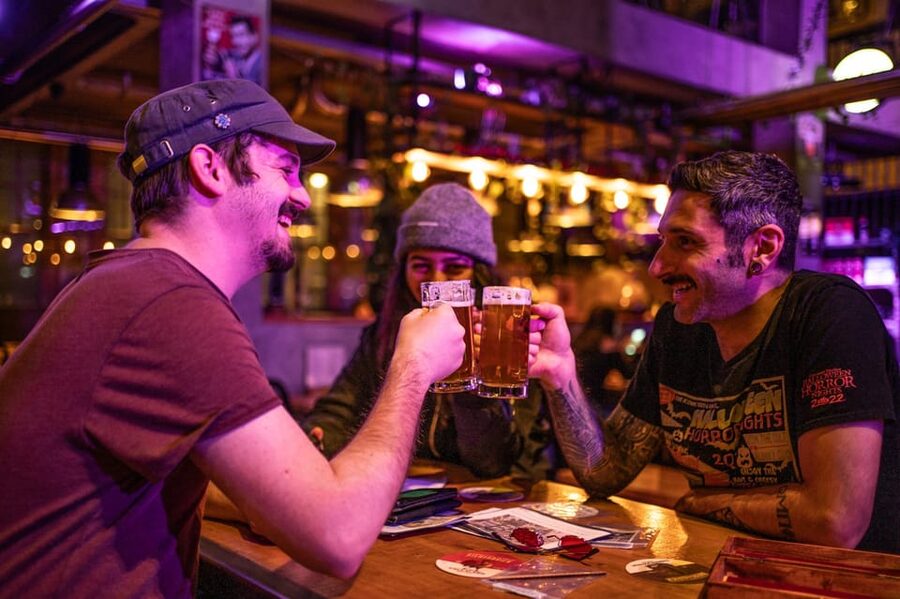 Amsterdam: Self-guided Red Light District Pub Crawl Mystery - A Second Red Light District Self-Guided Stretch: 20 Minutes to Confirm the Clues