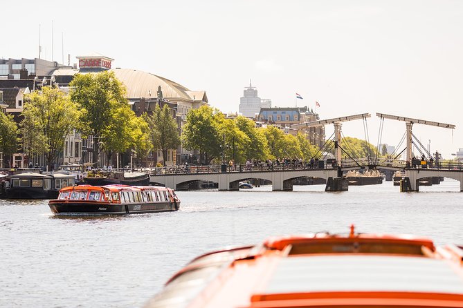 Amsterdam Sightseeing Canal Cruise with Audio Guide - Comfort, Noise, and the Audio Guide Reality