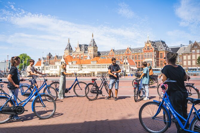Amsterdam Small-Group Bike Tour With Optional Canal Cruise - Start at Nieuwezijds Voorburgwal, then ride back to the same spot