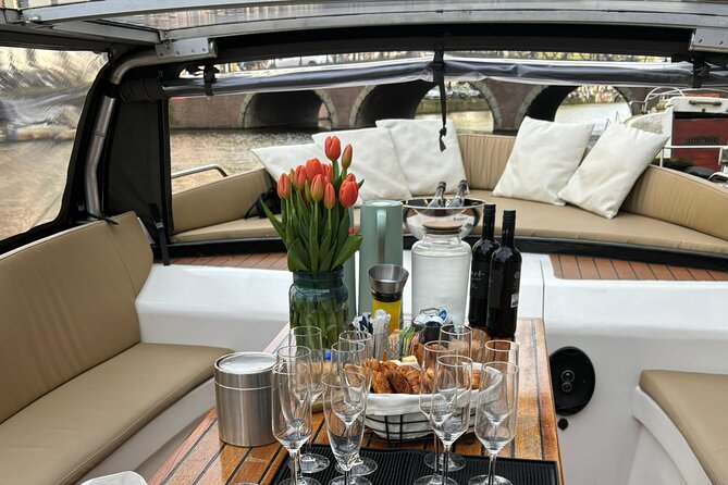 Amsterdam Small-Group Breakfast Morning Cruise - What You’ll Actually Get to Eat and Drink