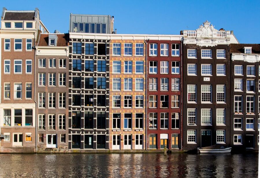 Amsterdam Small-Group Walking Tour - Begijnhof: The Courtyard Break That Changes the Mood