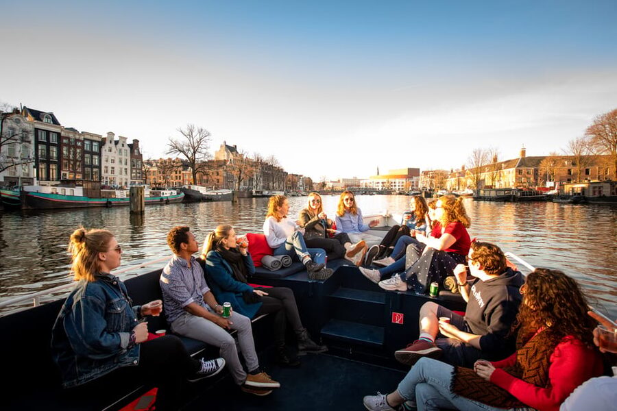 Amsterdam Small-Group Walking Tour with Canal Cruise - Who This Tour Suits Best (And Who Might Want a Different Plan)