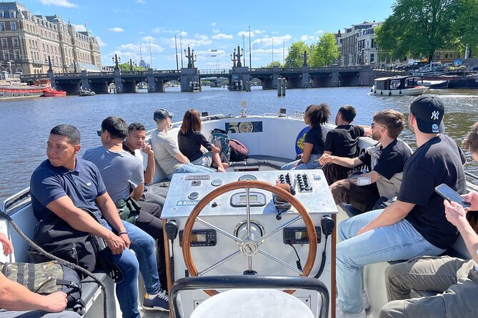 Amsterdam: Smoke Friendly Cruise - The Canal Stories: Amsterdam’s Trade Privileges and Golden Age