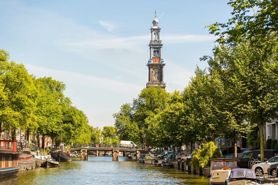 Amsterdam: Stedelijk Museum and 1-Hour Canal Cruise - Timing, Lines, and Small Snags That You Can Plan Around
