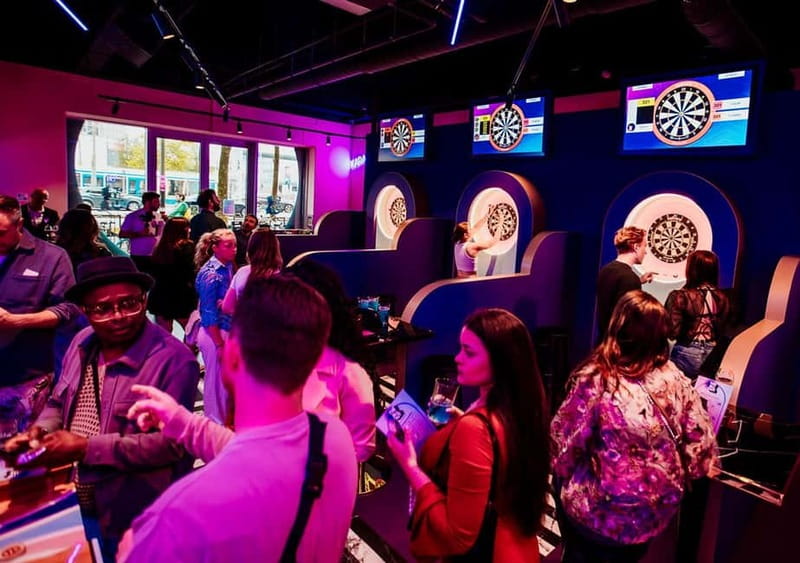 Amsterdam: The All Out - No.1 Activity Bar - The All Out Amsterdam setup: an activity bar, not just a drink stop