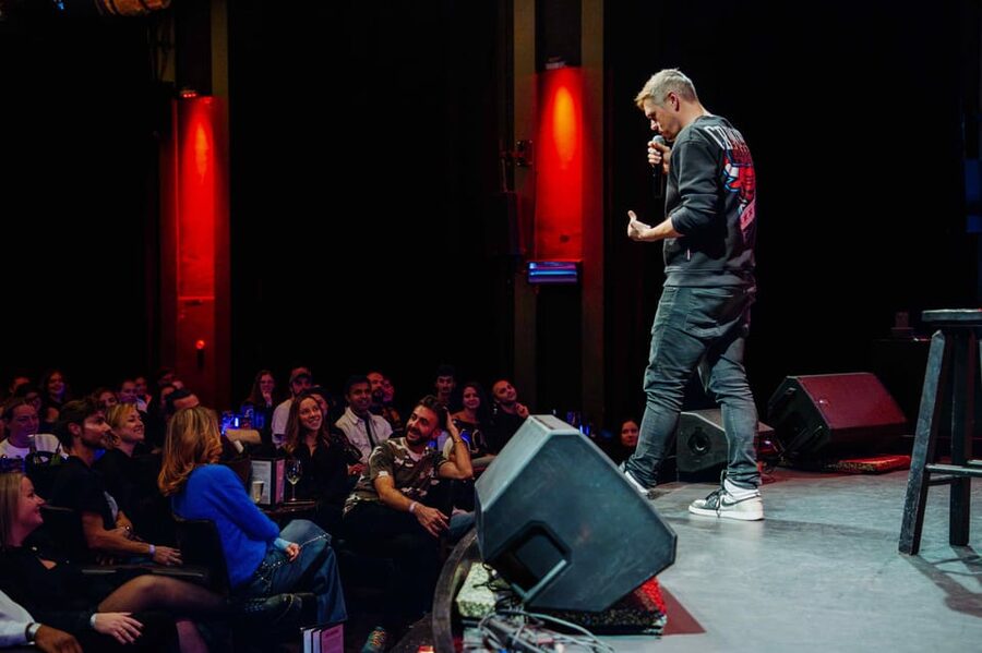 Amsterdam: The Comedy Embassy Stand-Up Show - Material that hits Amsterdam and international life