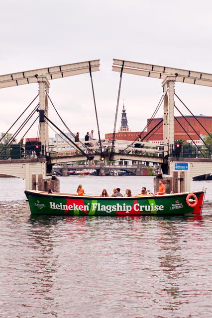 Amsterdam: The Heineken Flagship Canal Cruise - Practical comfort tips for a better hour on the water
