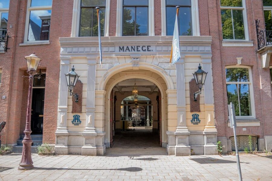 Amsterdam: The 'Hollandsche Manege' Stables Entry Ticket - How long it takes and how to fit it into your day