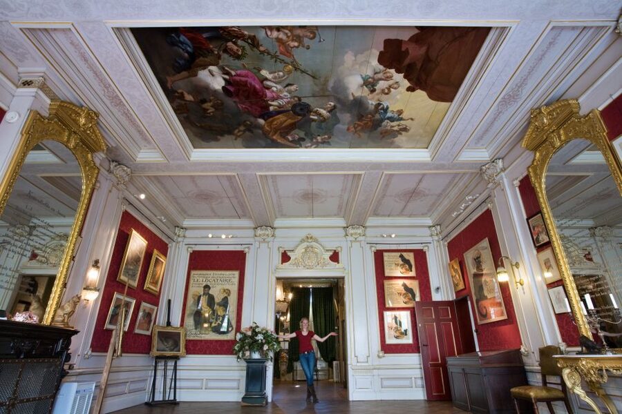 Amsterdam: The Kattenkabinet Cat Museum Entry Ticket - The Bob Meijer story, and why the cat theme feels human