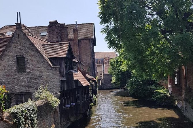 Amsterdam to Bruges – Private luxury Full-Day Tour Cristmasmarket - Stop 3: Belfort, Bruges’ medieval bell tower and market square energy