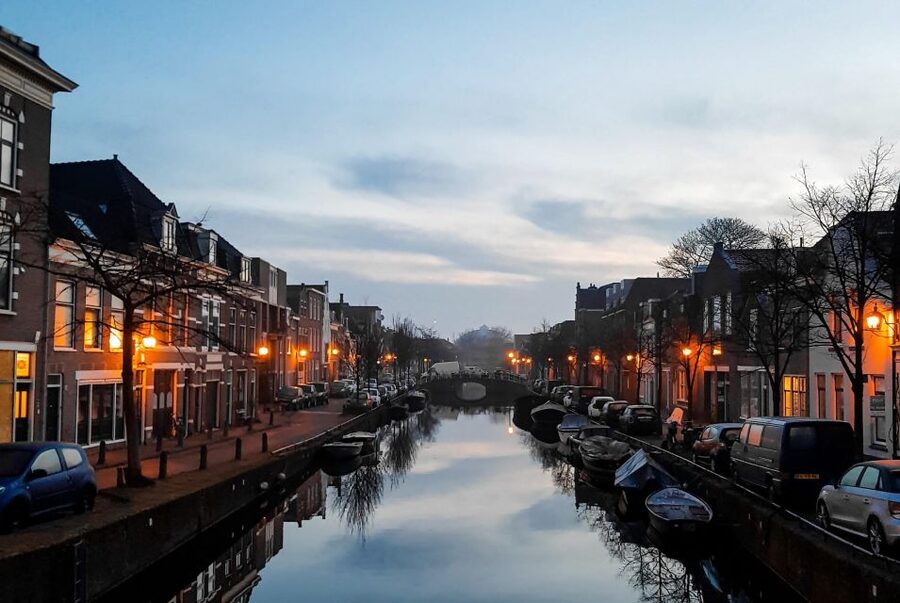 Amsterdam to Haarlem: Private Day-Trip Experience - Molen de Adriaan Windmill Climb: The View Is the Point