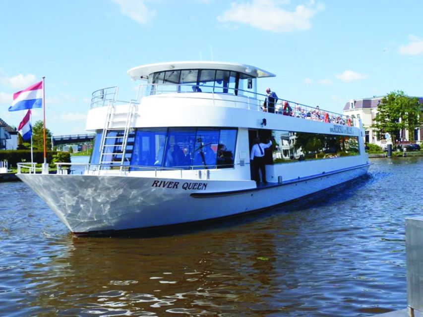 Amsterdam: Tour to Keukenhof Gardens with Windmill Cruise - The 60-minute windmill cruise through low polder country