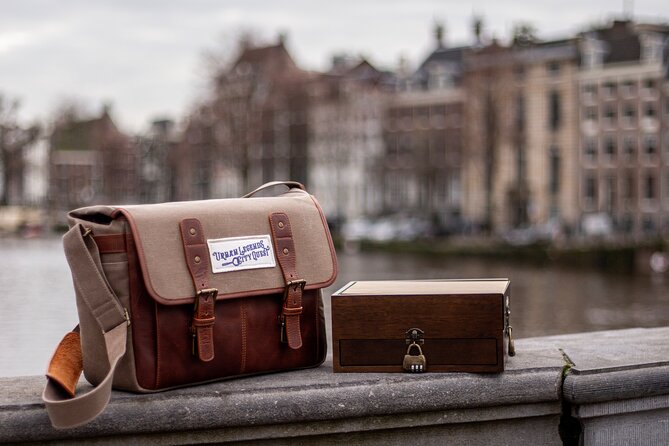 Amsterdam Urban Legend Scavenger City Game - The Story Behind The House with the Bloodstains in Amsterdam