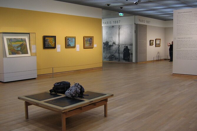 Amsterdam: Van Gogh Museum Entrance and Guided Tour - Meeting at The Burger Room, and why the location is a plus