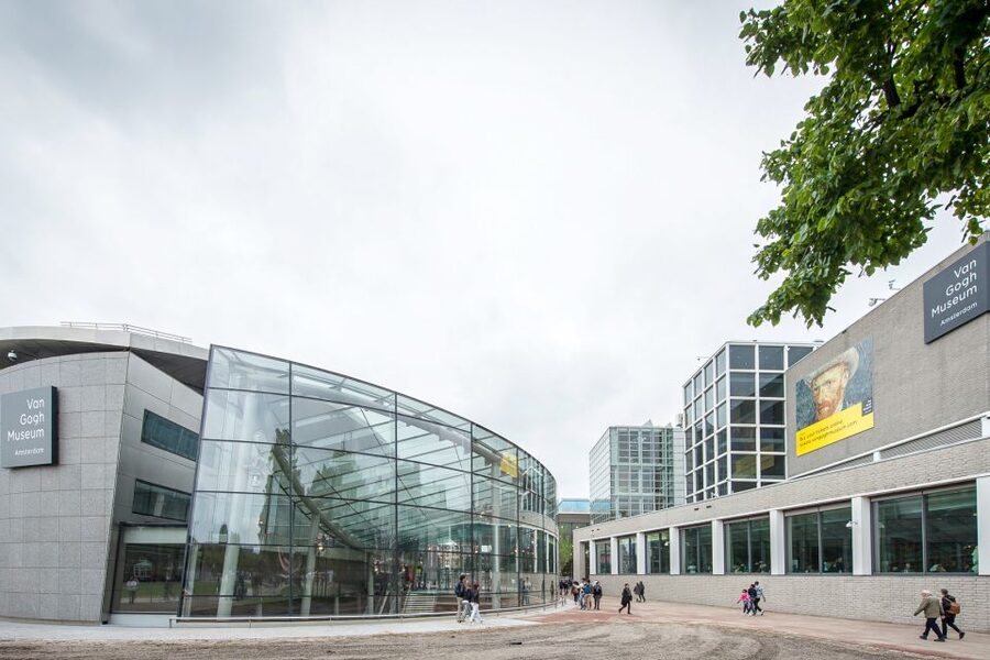 Amsterdam: Van Gogh Museum Ticket & Canal Cruise - What the museum experience feels like in real life