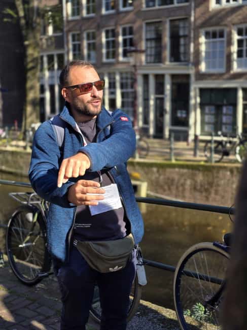 Amsterdam Walking Tour:Anne Frank, History & Liberal Culture - The vibe: less scripted sightseeing, more real Amsterdam