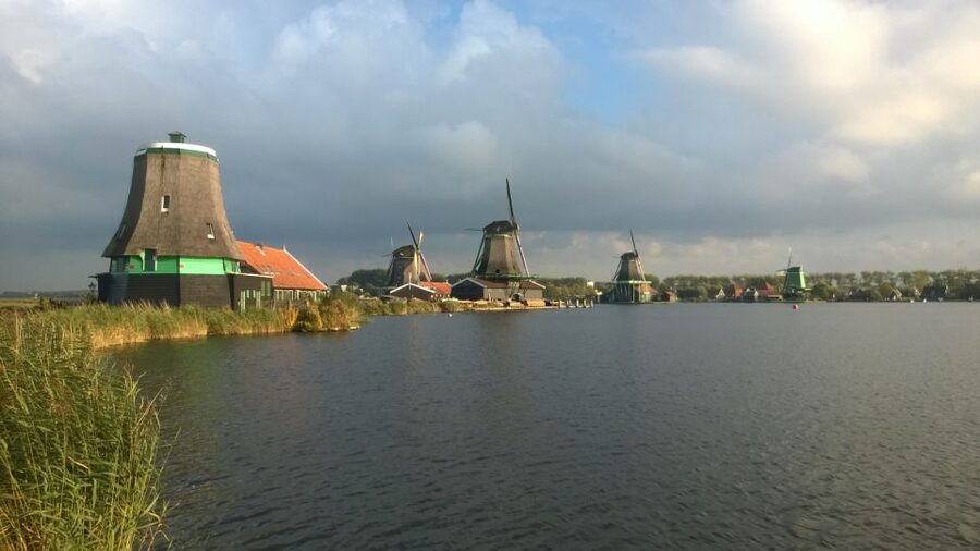Amsterdam: Zaanse Schans 3-Hour Small Group Tour - Who this tour fits best, and who should skip it