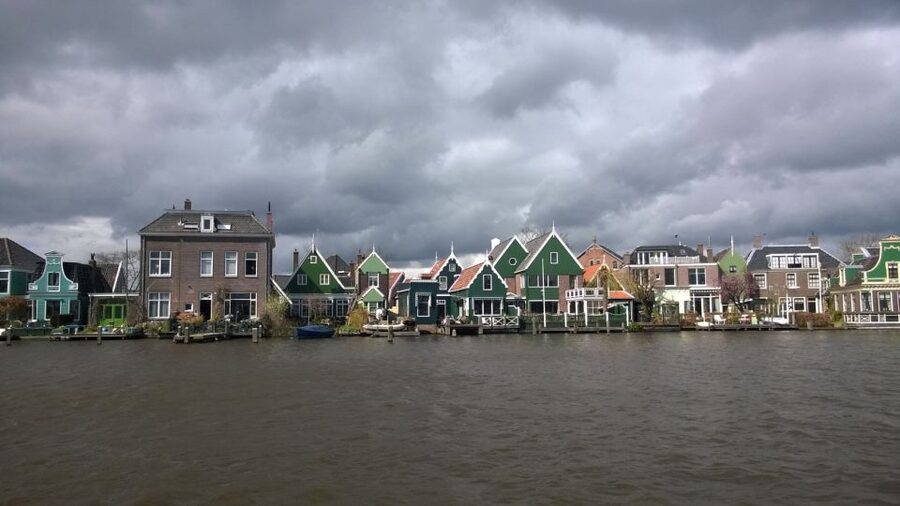 Amsterdam: Zaanse Schans 3-Hour Small Group Tour - A 3-hour taste of Zaanse Schans from Amsterdam
