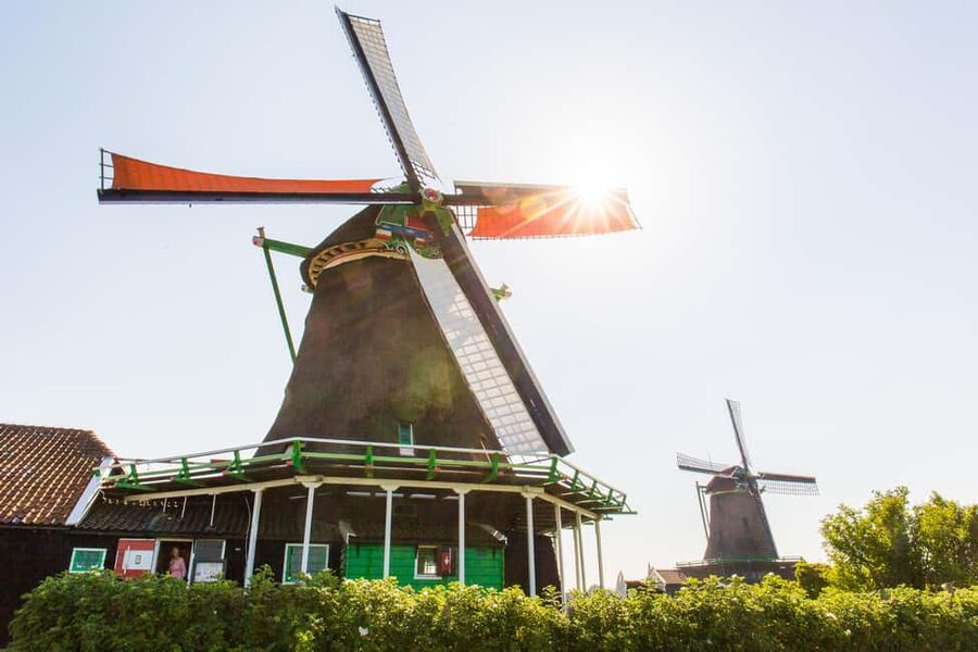 Amsterdam: Zaanse Schans, Marken, Volendam, & Edam Day Tour - Getting Oriented Fast at De Ruijterkade 34A