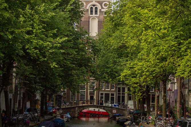 Anne Frank Private Bike Tour in Amsterdam - Passing by Dutch National Opera and Ballet, then moving on